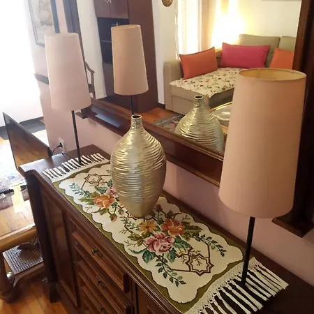Apartment Cosy Penthouse -up To 6 Guests- In The Centre! *